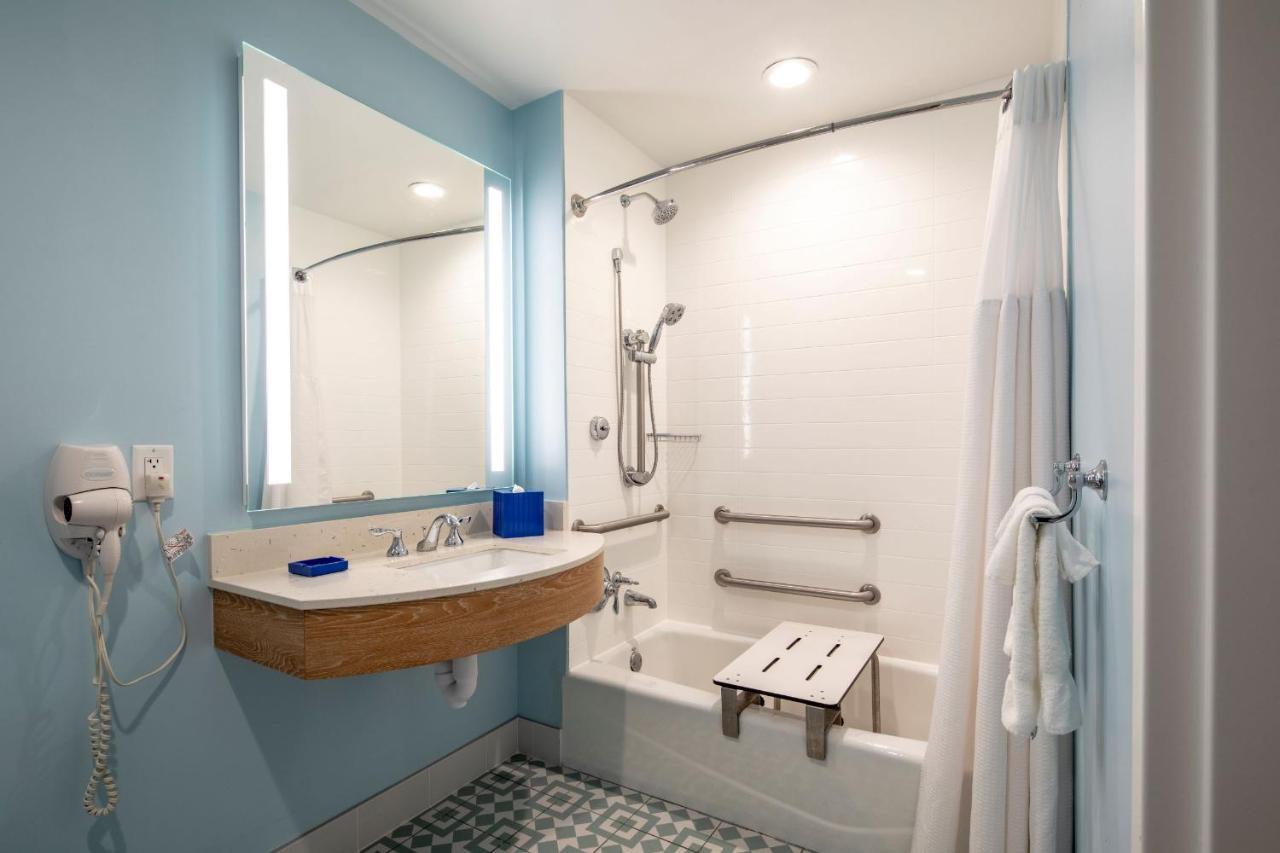 Universal'S Endless Summer Resort - Dockside Inn And Suites Orlando Szoba fotó